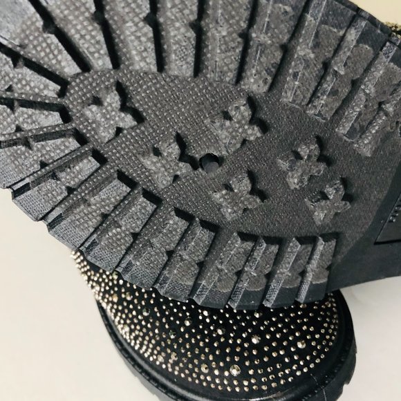 ROCK & CANDY "Lilyana" Front Lace-Up Silver Studded Boots Size 6 - Picture 4 of 8